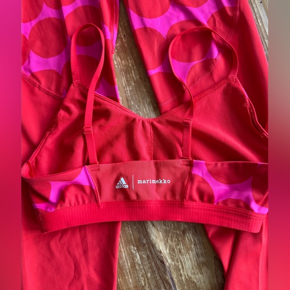 Adidas x Marimekko bralette and leggings/tights set - Picture 3 of 9